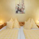 Urlaub Am Lacknerhof - Familie Klocker Apartment *